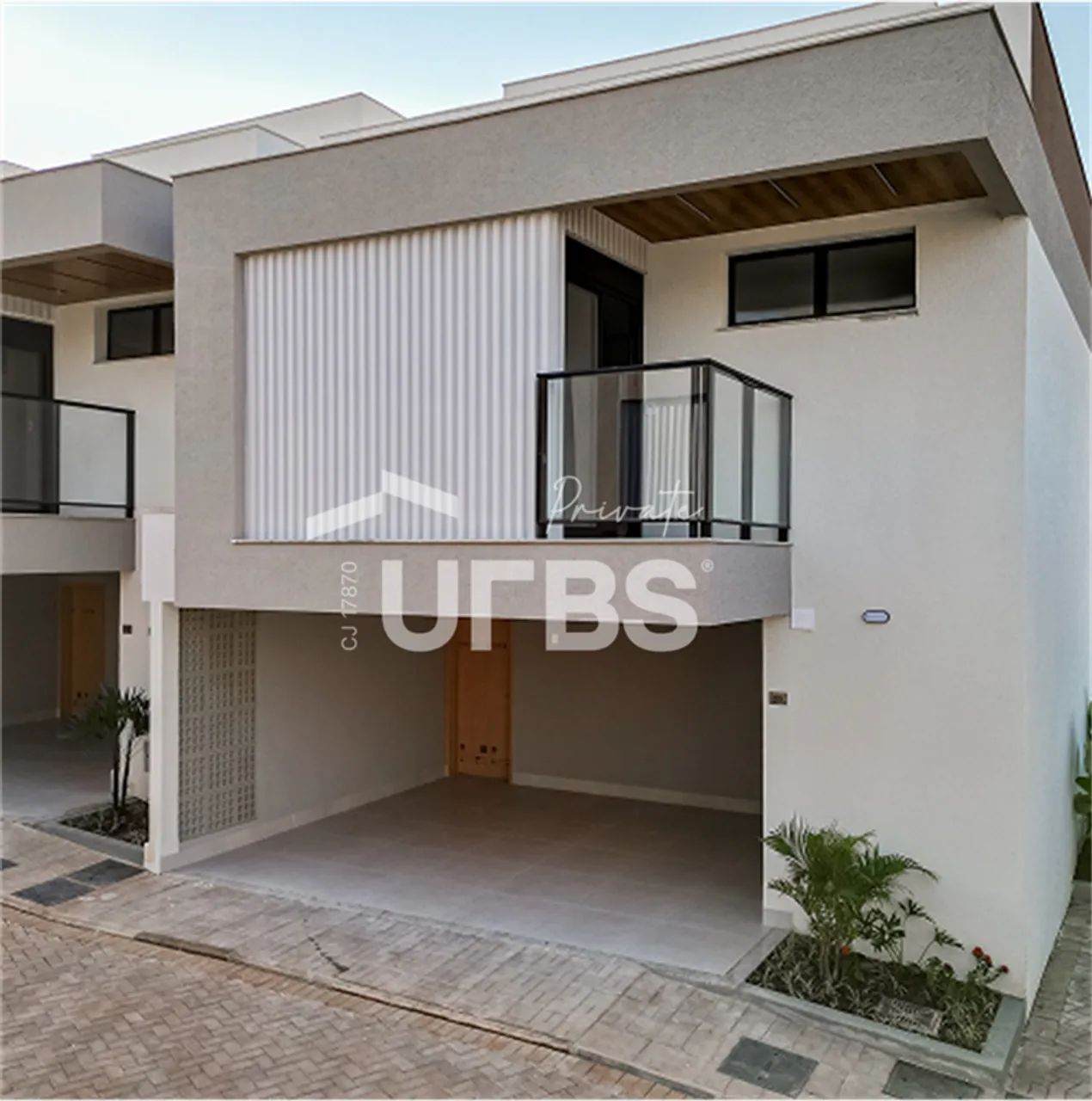 Casa com 04 suites no jaó