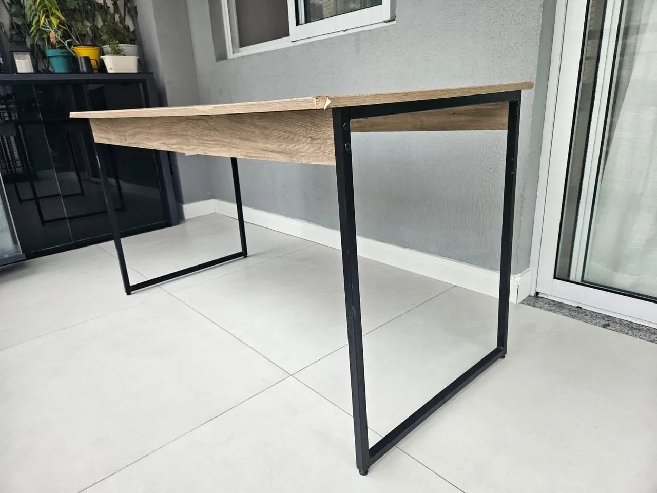 mesa com banco industrial - Foto 2