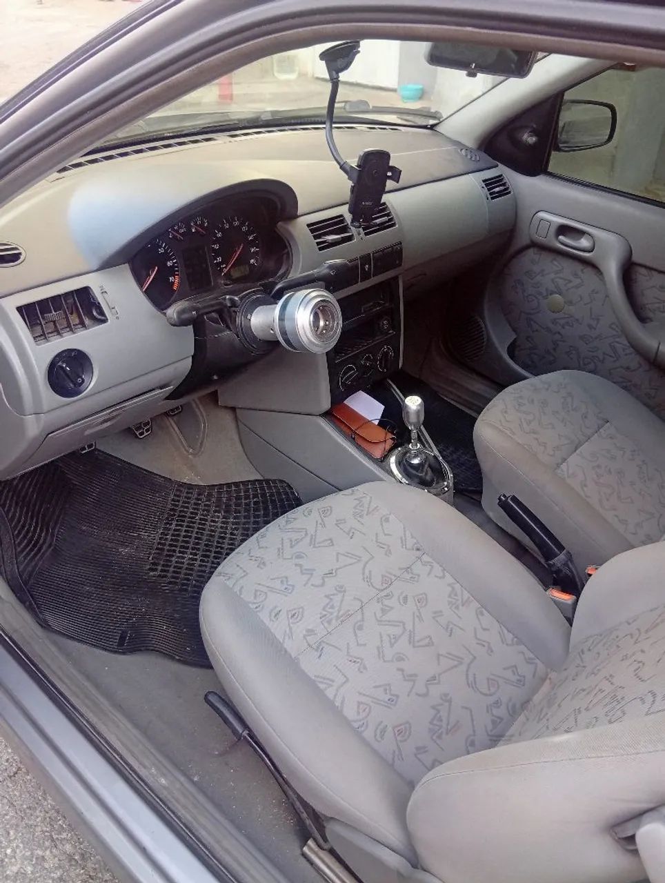 Volkswagen Gol Geração III Plus 1.0 MI 16V Gasolina Mec. 2P 2001