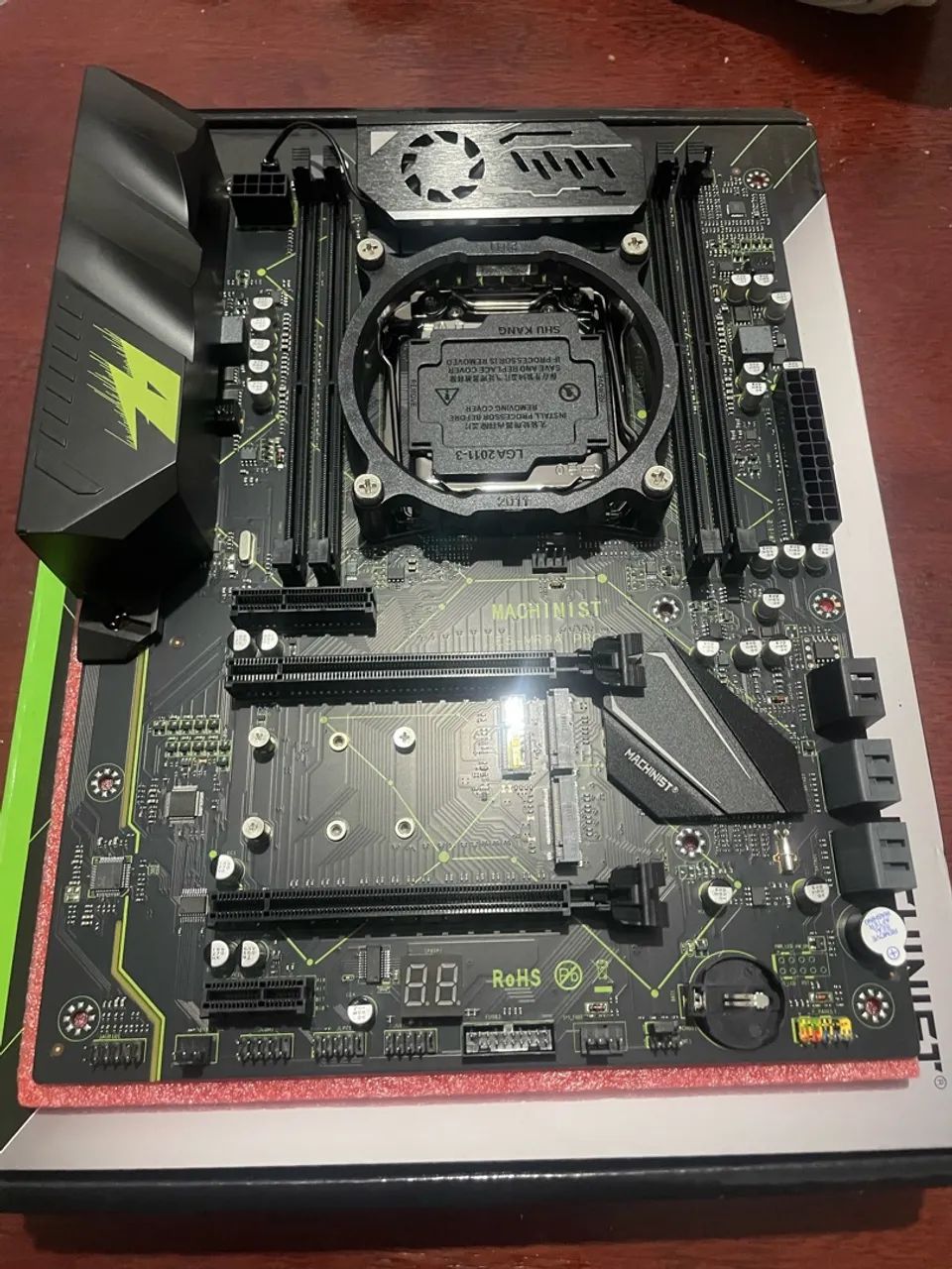 Kit placa-mãe e processador xeon 