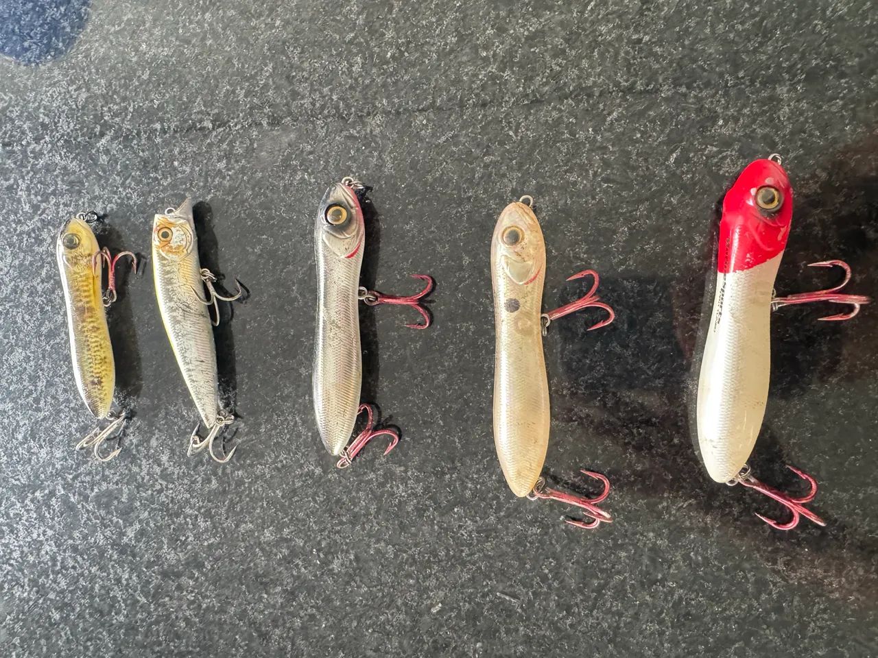 Kit com 5 Isca de pesca 