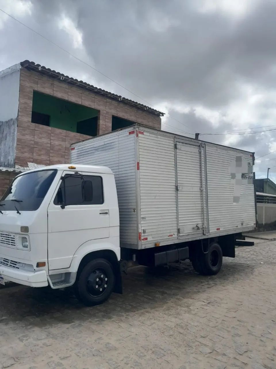 Caminhão 3/4"  baú  - Foto 3