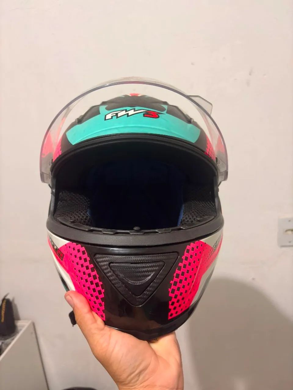 Capacete número 58 - Foto 2