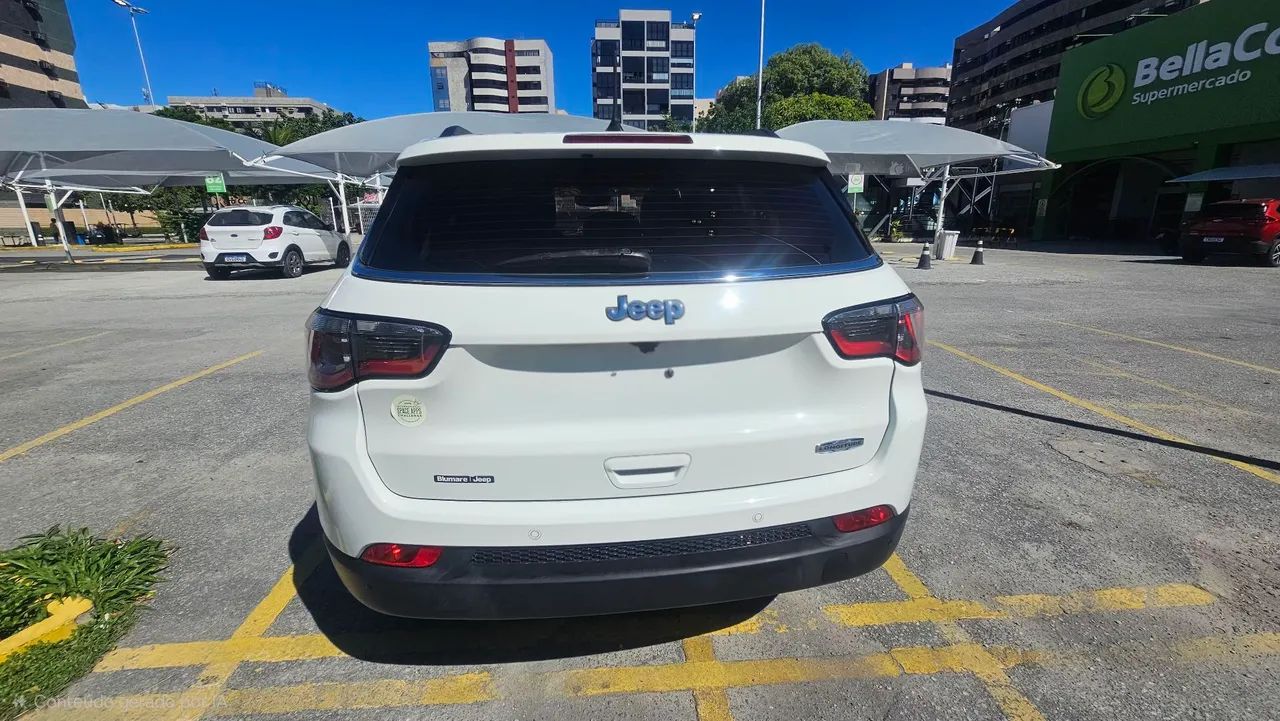 Jeep Compass Longitude 2.0 4X2 Flex 16V Aut. 2017 - Foto 4