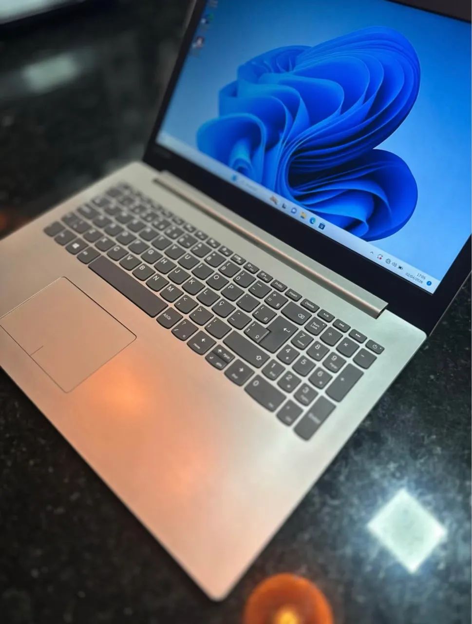 NOTEBOOK LENOVO IDEAPAD 320 - Foto 4