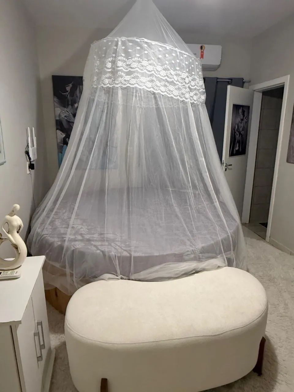 Cama de casal, trabalho artesanal compreta nova.