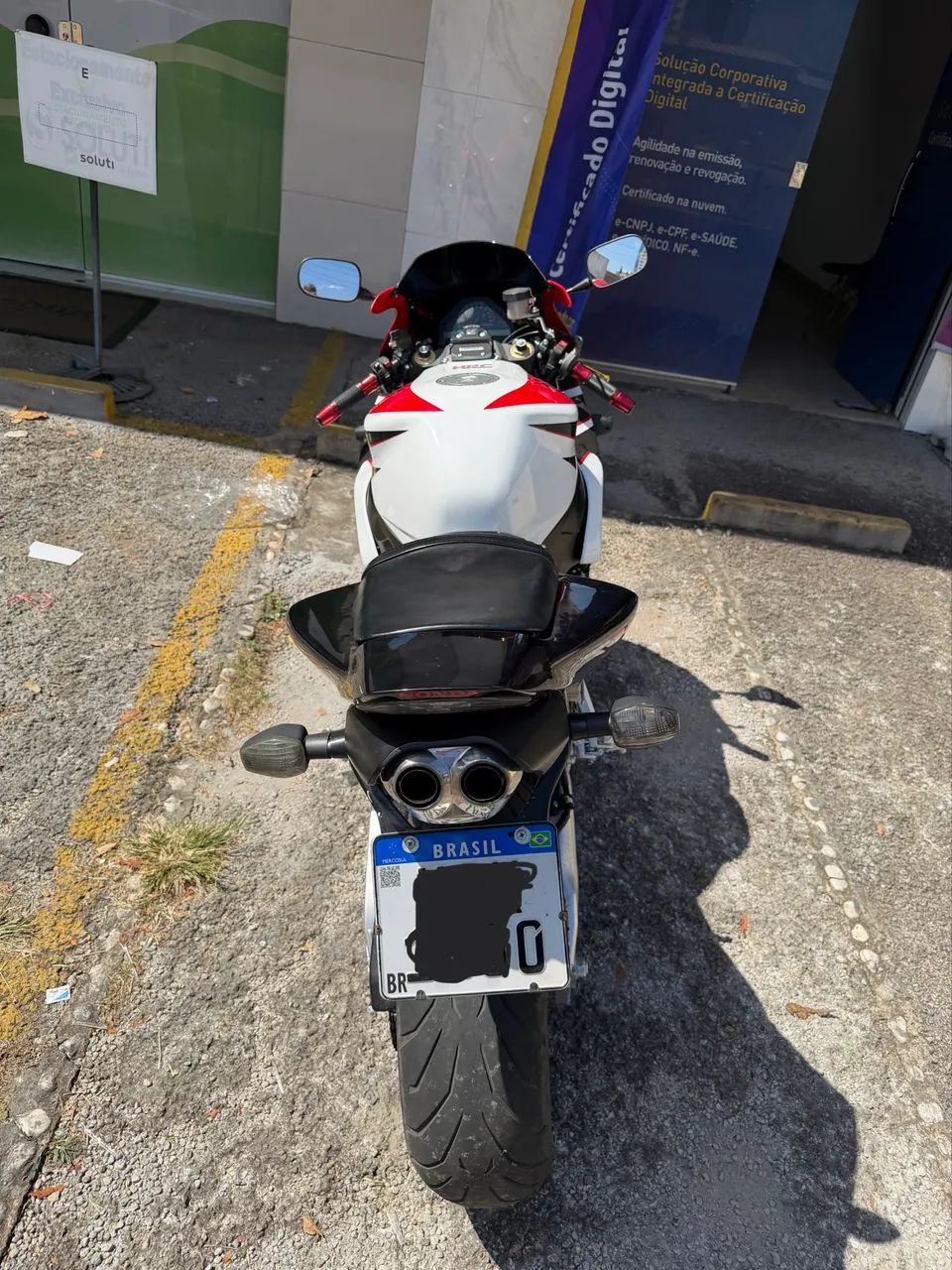 Honda CBR 1000RR Fireblade 2007 - Foto 3