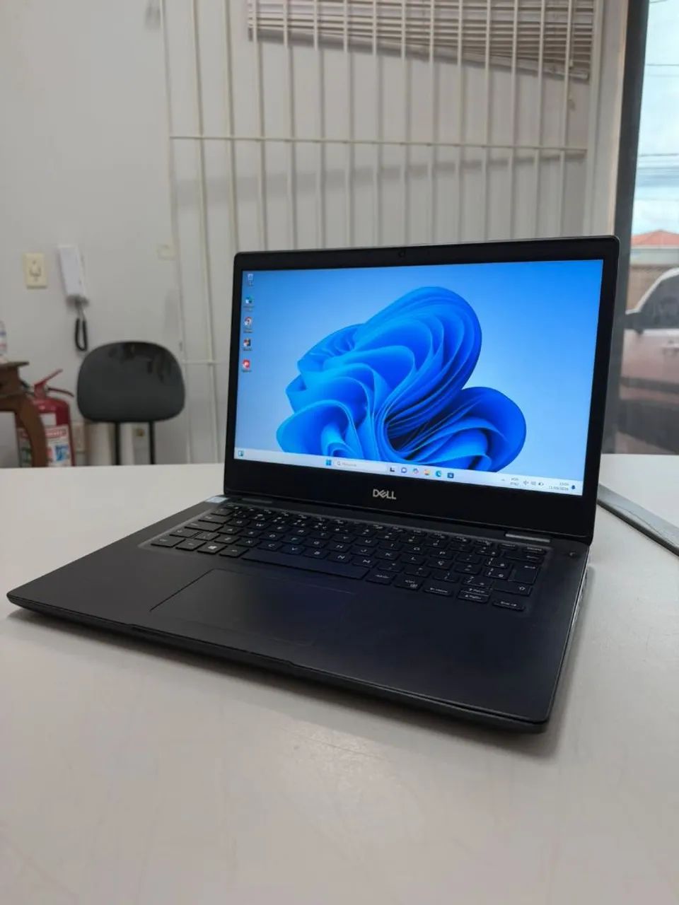 Notebook Dell i5 8th 8gb SSD 240 - Foto 2