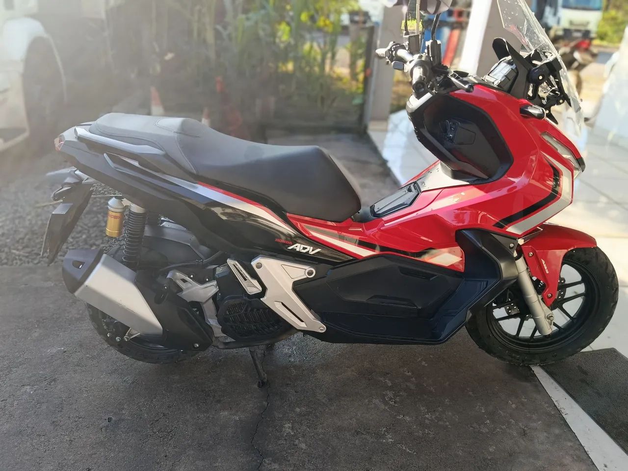 Honda ADV 2023 com apenas 2000 km - Foto 5