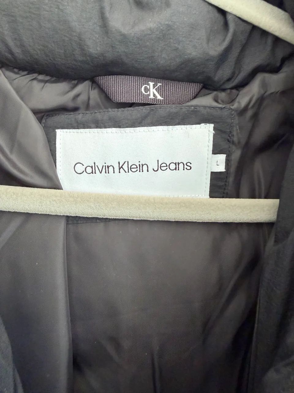 Casaco Jaqueta Calvim Klein (NOVA) Tam. G - Foto 2