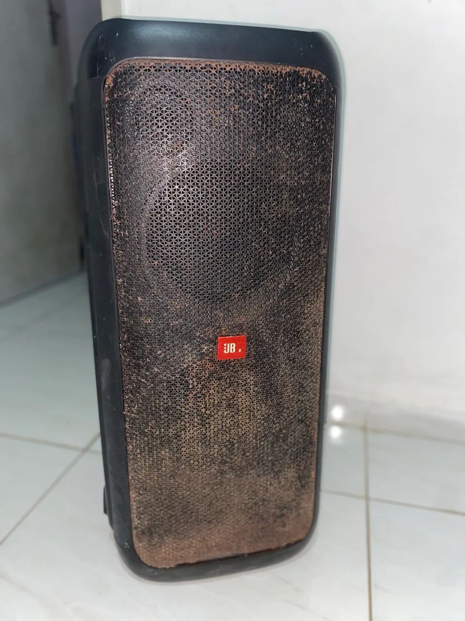 caixa de som jbl bomboox