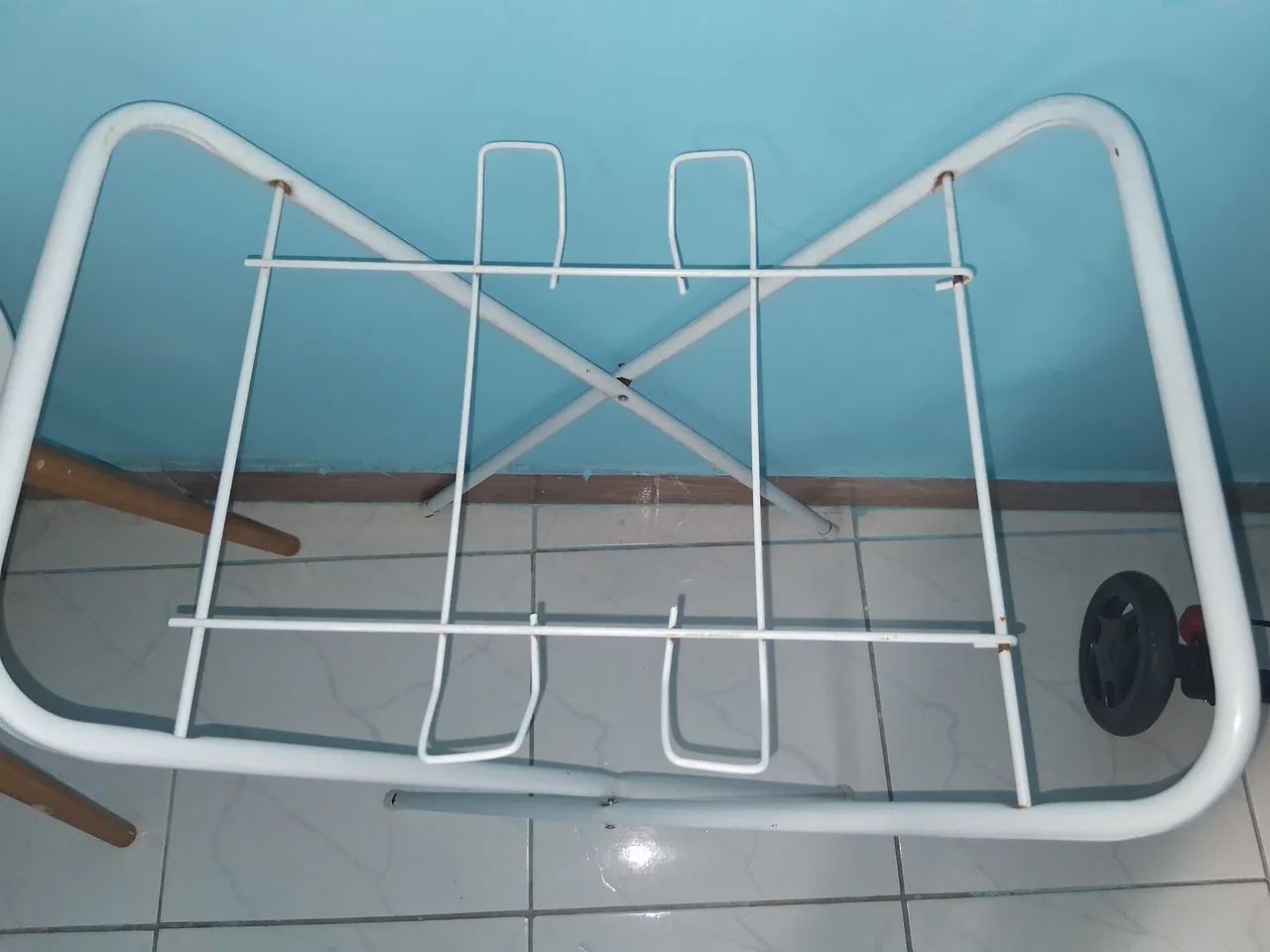 VENDO ESSE Suporte para banheira bebê  - Foto 2