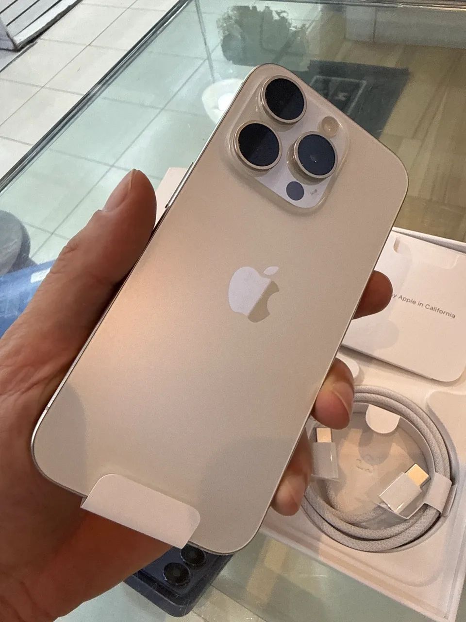 Iphone 15 pro 256 - Garantia Apple 11 meses  - Foto 2