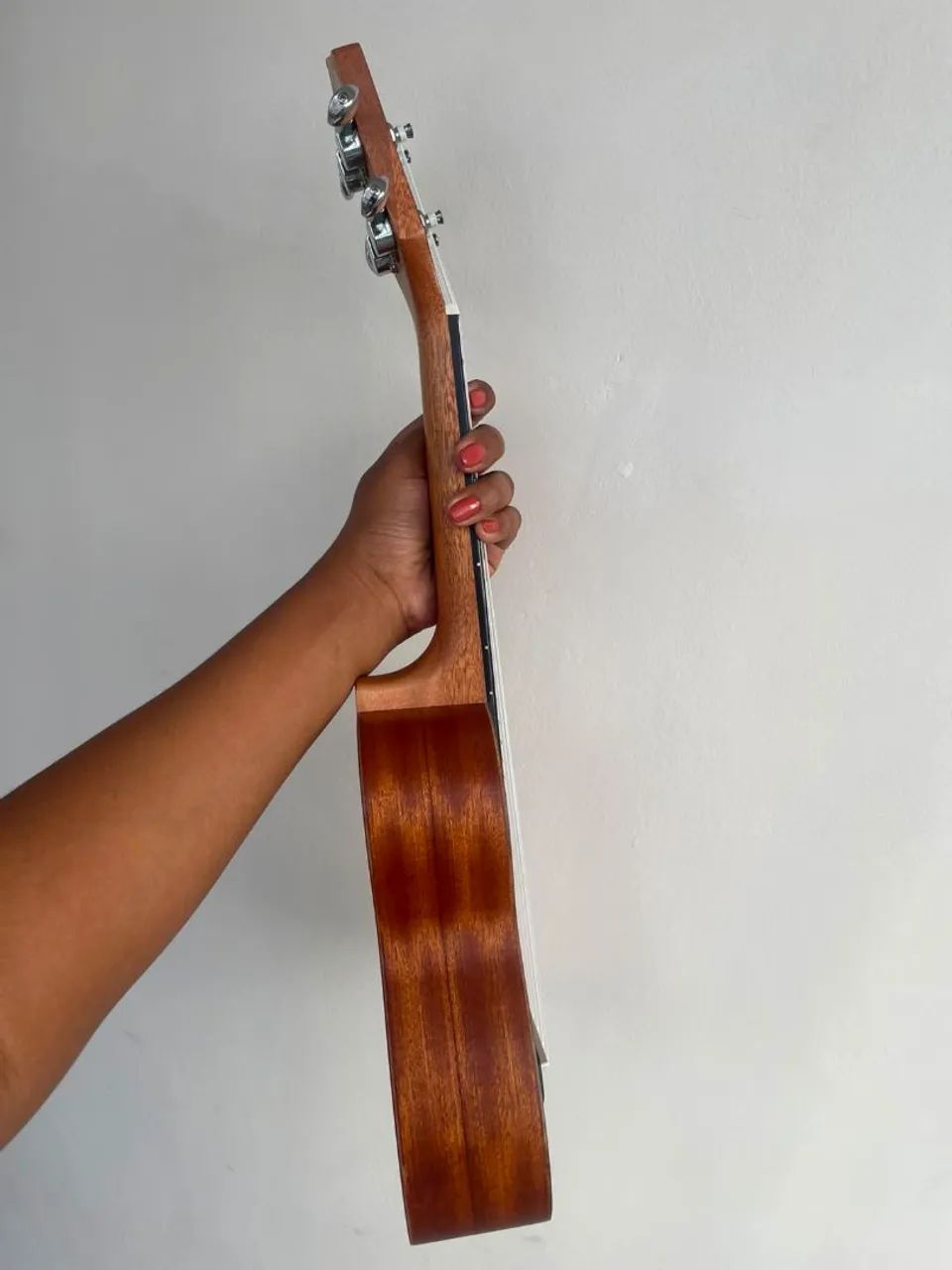Vendo Ukulele Tagima  - Foto 2