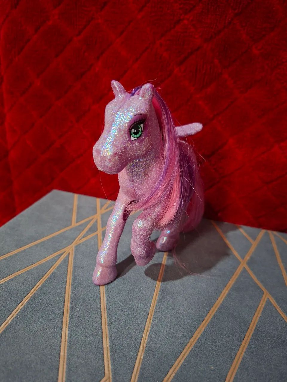 Poney roxo com gliter mattel.  - Foto 3