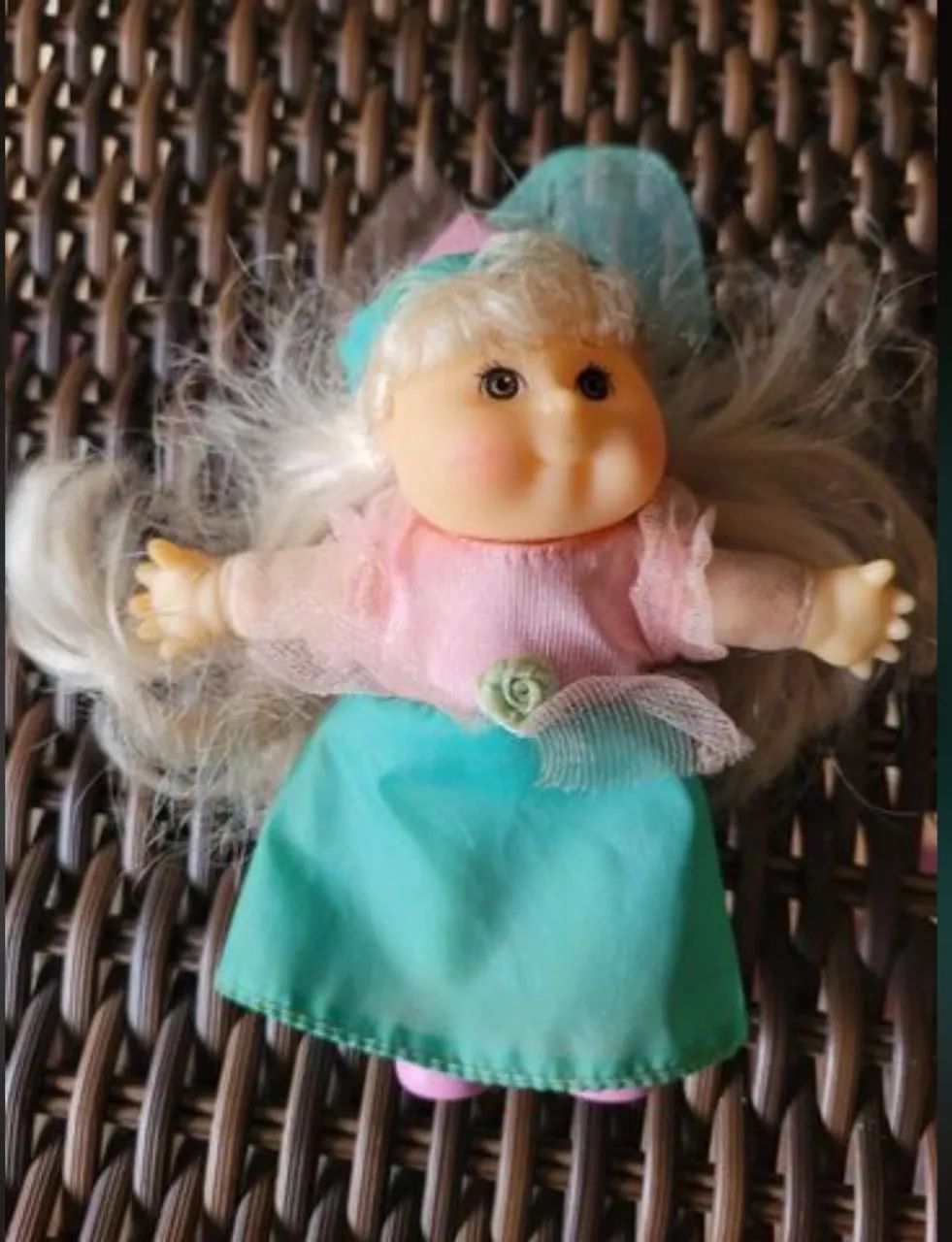 BONECA CABBAGE PATCH MINI  - Foto 4