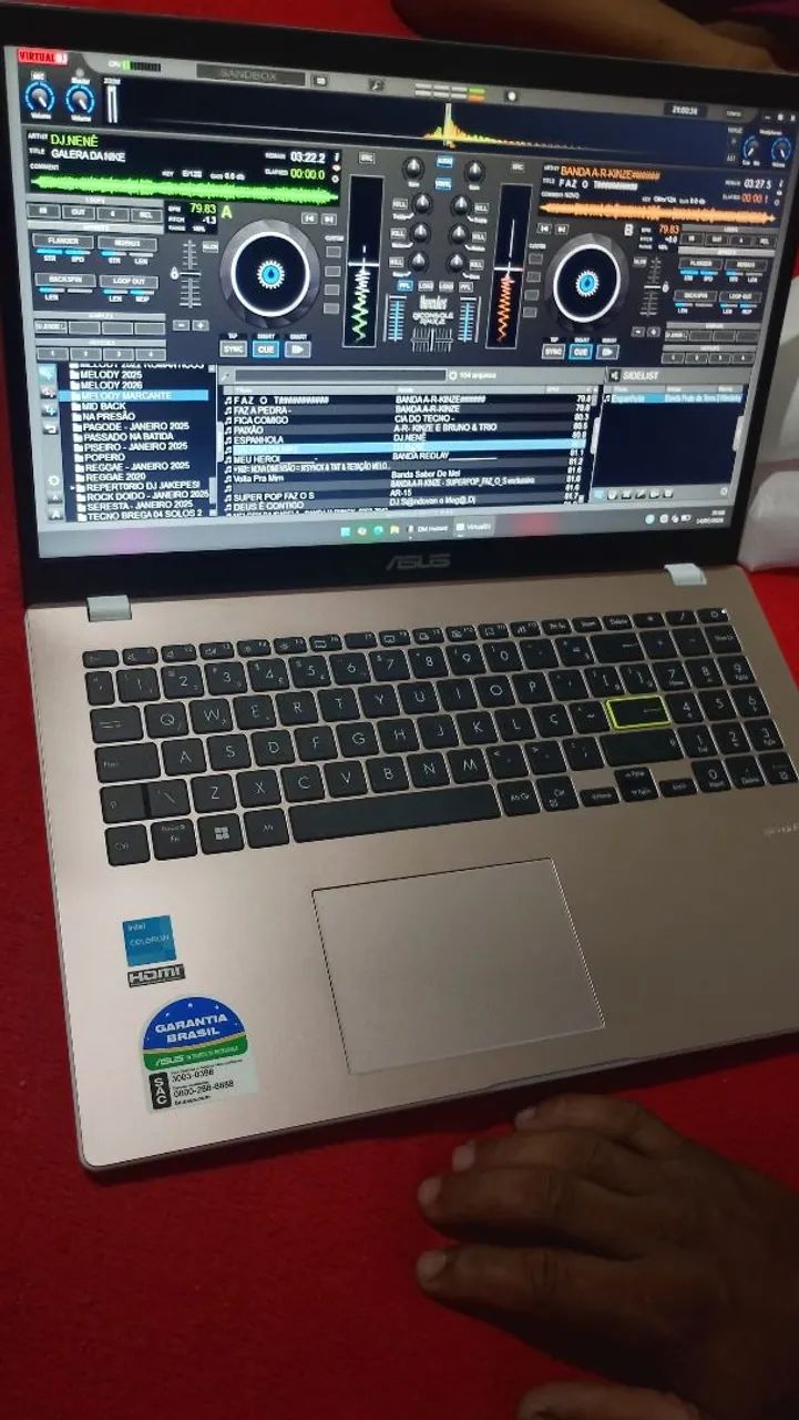 Vendo notebook novinho  - Foto 2