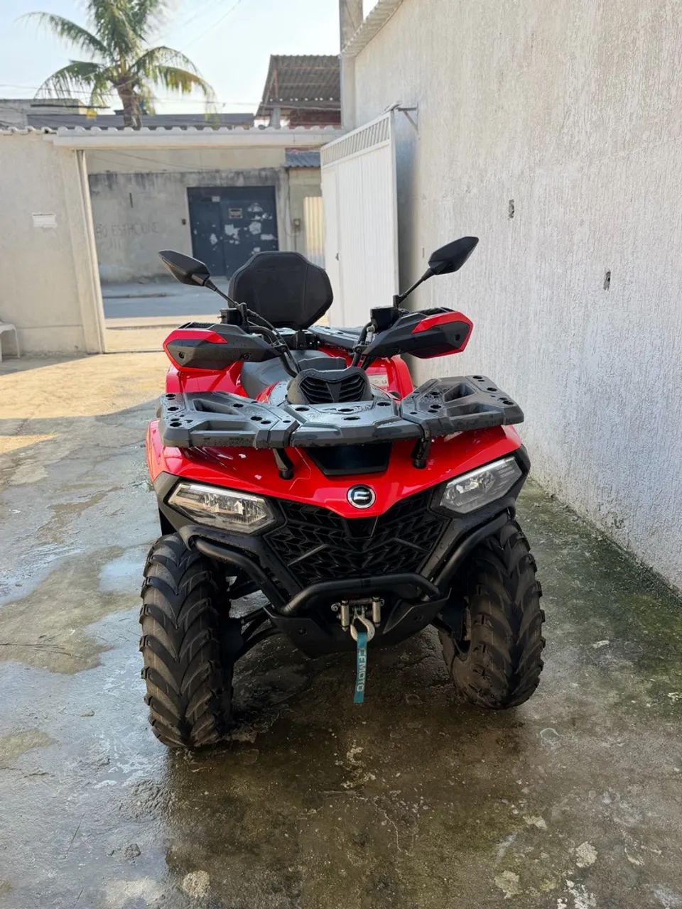 Quadriciclo C force 