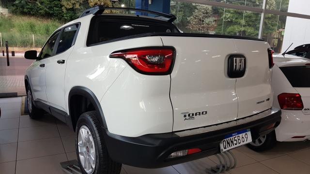 FIAT Toro Freedom AT 1.8 - Foto 4