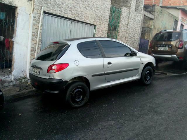 Peugeot 206