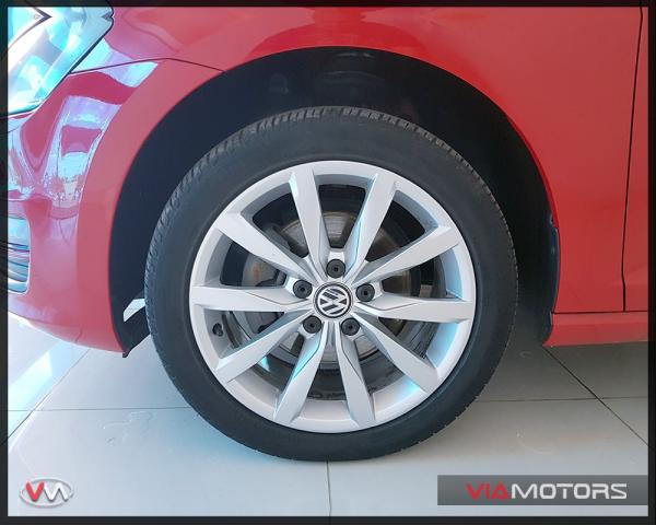 VOLKSWAGEN GOLF 2014/2014 1.4 TSI COMFORTLINE 16V GASOLINA 4P AUTOMÁTICO - Foto 7