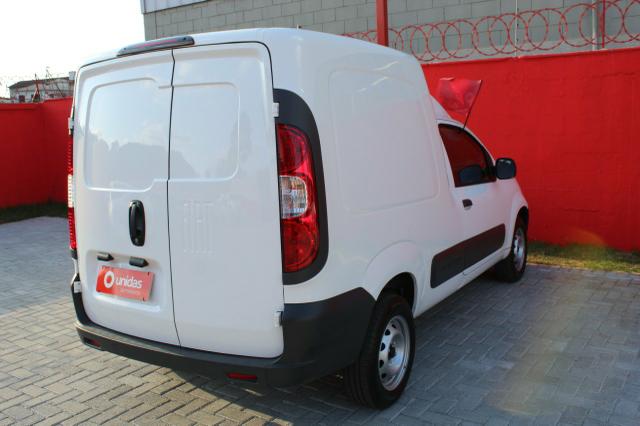 Fiat Fiorino 2018 hard work .1.4 8v. flex manual !52 mil km top de linha !! - Foto 7
