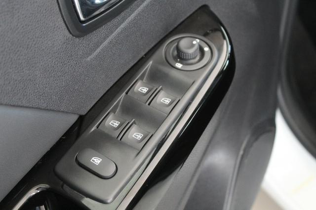 Captur intense 1.6 sce flex 2019 ( 19.000 km) - Foto 12