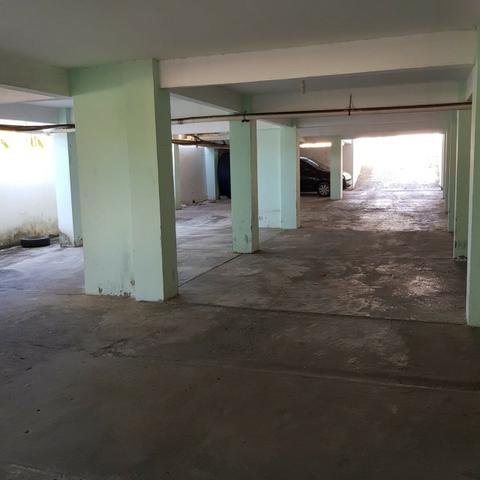 Apartamento de 2/4, a 2km da praia, no Centro de Lauro de Freitas - Foto 10