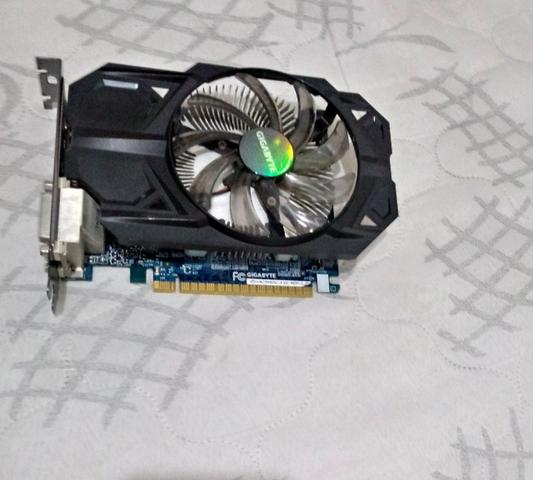 Placa de vídeo GTX 750 1GB