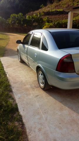 Corsa sedan - Foto 2
