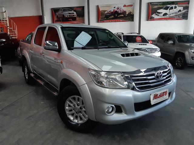 TOYOTA HILUX 2013/2013 3.0 SR 4X4 CD 16V TURBO INTERCOOLER DIESEL 4P AUTOMÁTICO
