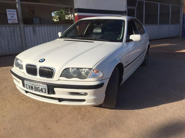 BMW 328i - Foto 3