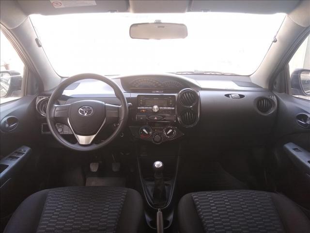 TOYOTA ETIOS 1.3 X 16V FLEX 4P MANUAL - Foto 3