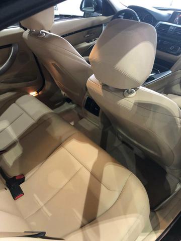 BMW 320i ACTIVE SPORT - Foto 6