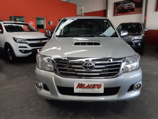 TOYOTA HILUX 2013/2013 3.0 SR 4X4 CD 16V TURBO INTERCOOLER DIESEL 4P AUTOMÁTICO - Foto 2