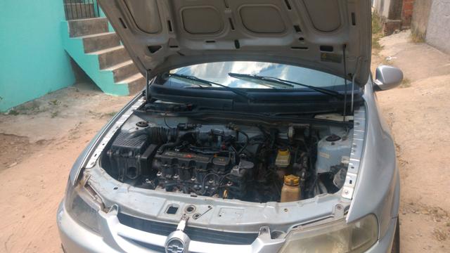 Vendo ou troca celta bom para interior - Foto 2