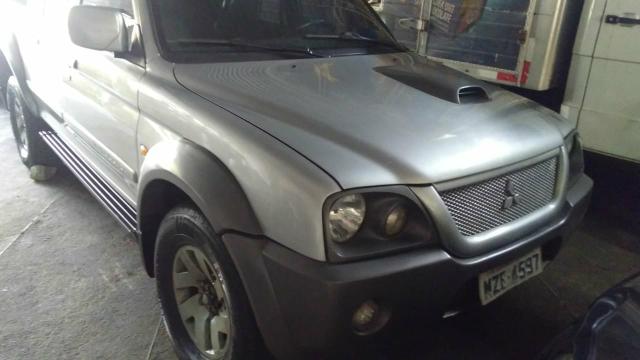 Caminhoneta/L200 Sport 4x4 HPE Ano 2005 Completa, Cabine Dupla - Foto 2