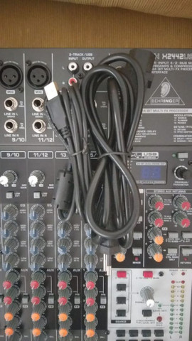 Mesa de som Behringer xenix 2442usb - Foto 2