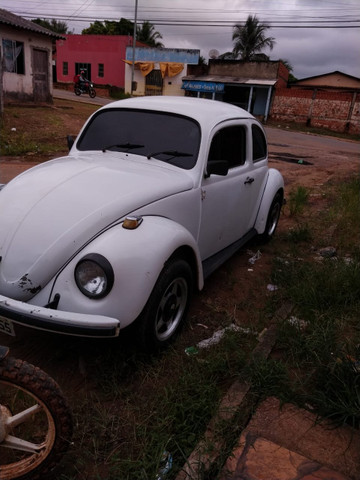 Vendo um fusca ano 83 bem conservado