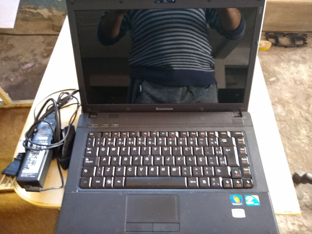 NOTE LE NOVO i3 4G memoria