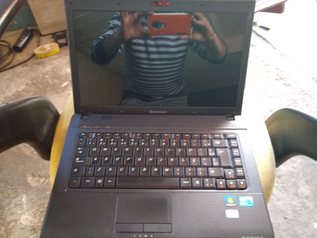 NOTE LE NOVO i3 4G memoria - Foto 3