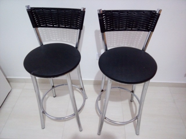 Kit com 2 Banquetas cromadas