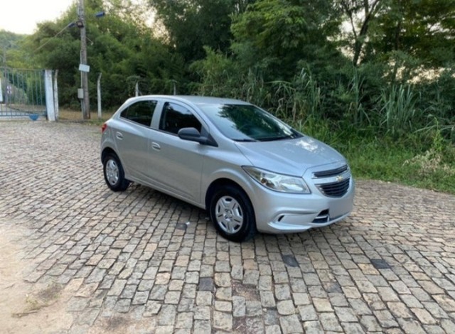 ONIX LT 2015 COMPLETO OFF05