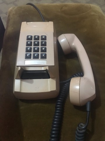 Telefona antigo salmão teclas 