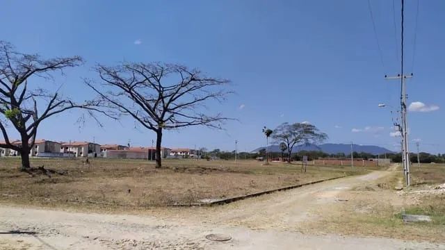 GF- Lotes no Parque Tijuca em Maracanaú, Próximo a Ósorio de Paiva, Pronto para Construira