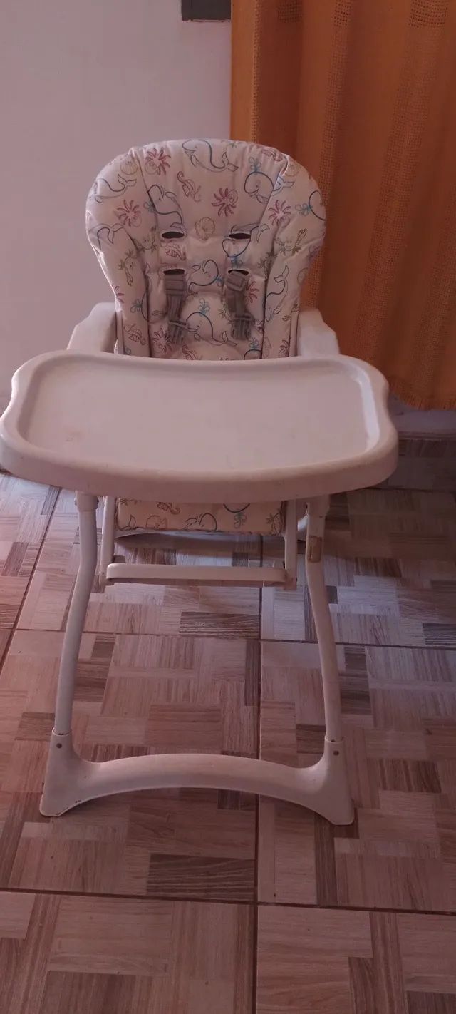 Vende cadeirão  de bebê 