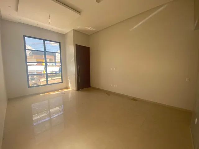 Casa de condomínio para aluguel possui 200 metros quadrados com 4 quartos - Foto 2