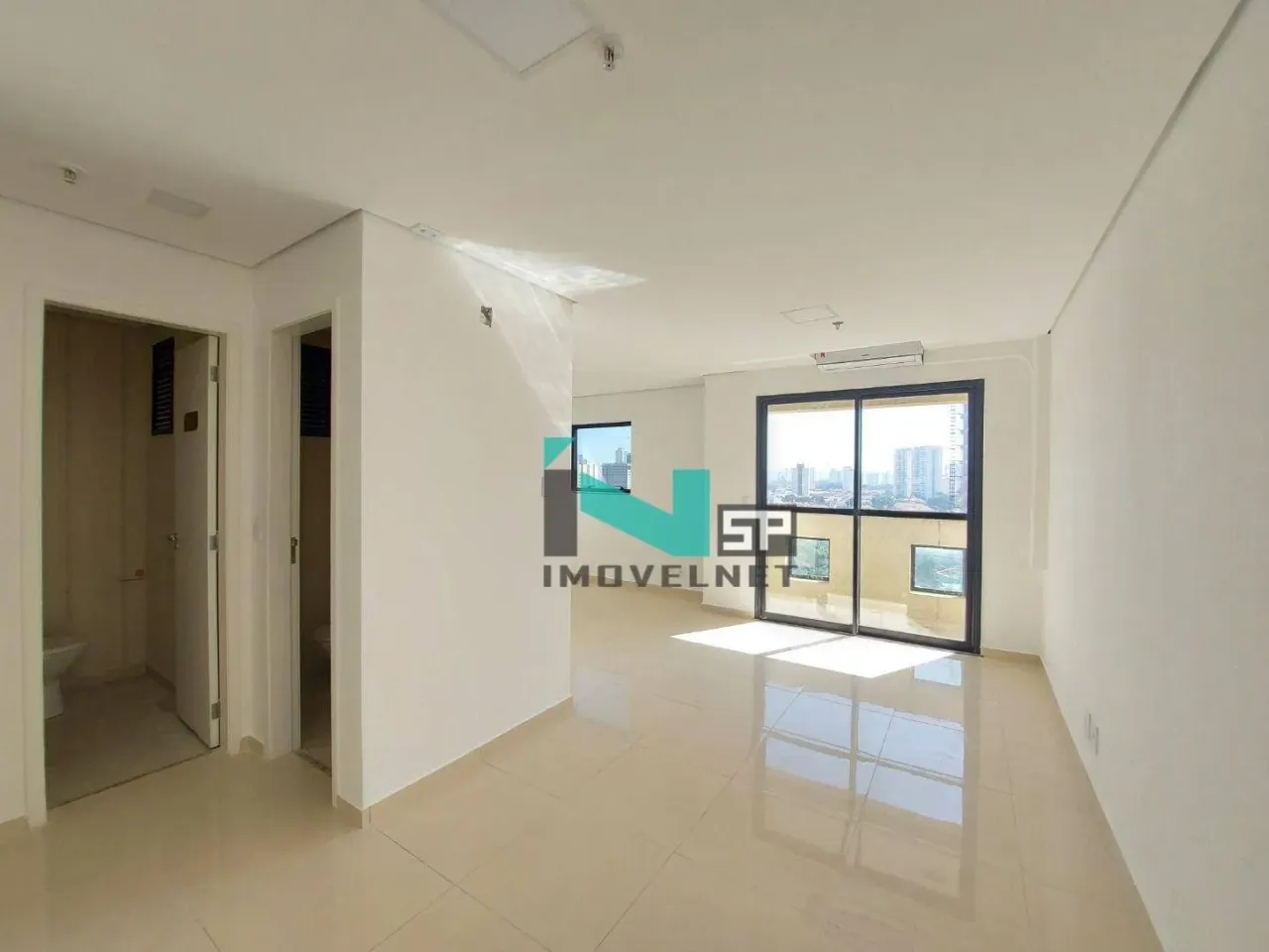 Sala Comercial Carrão