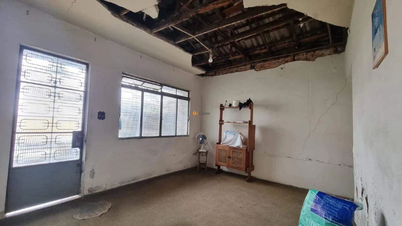 Terreno 440m² com casa antiga - Foto 2