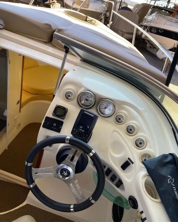 Vendo lancha Evolution 265 26 pés A mais barata do Brasil - Foto 3